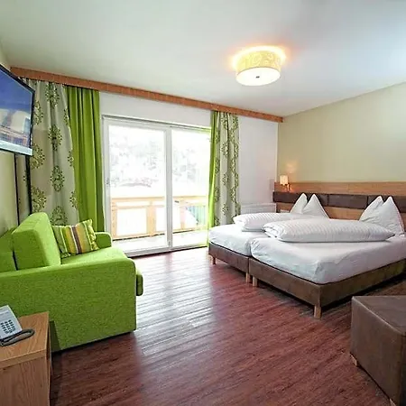 Alpina Hotel