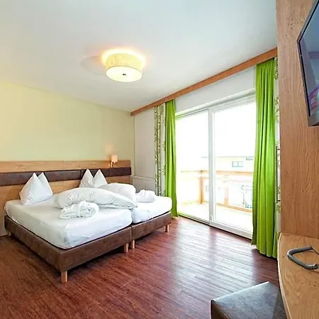 Alpina Hotel